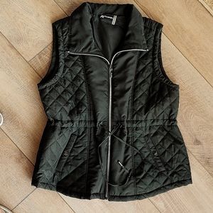 Women's Size PXL Activology Sleeveless Washable Olive Green Quilted Vest